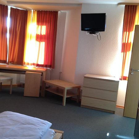 Hotel Oldenburger Hof Birkenfeld (Baden-Wurttemberg) Ngoại thất bức ảnh